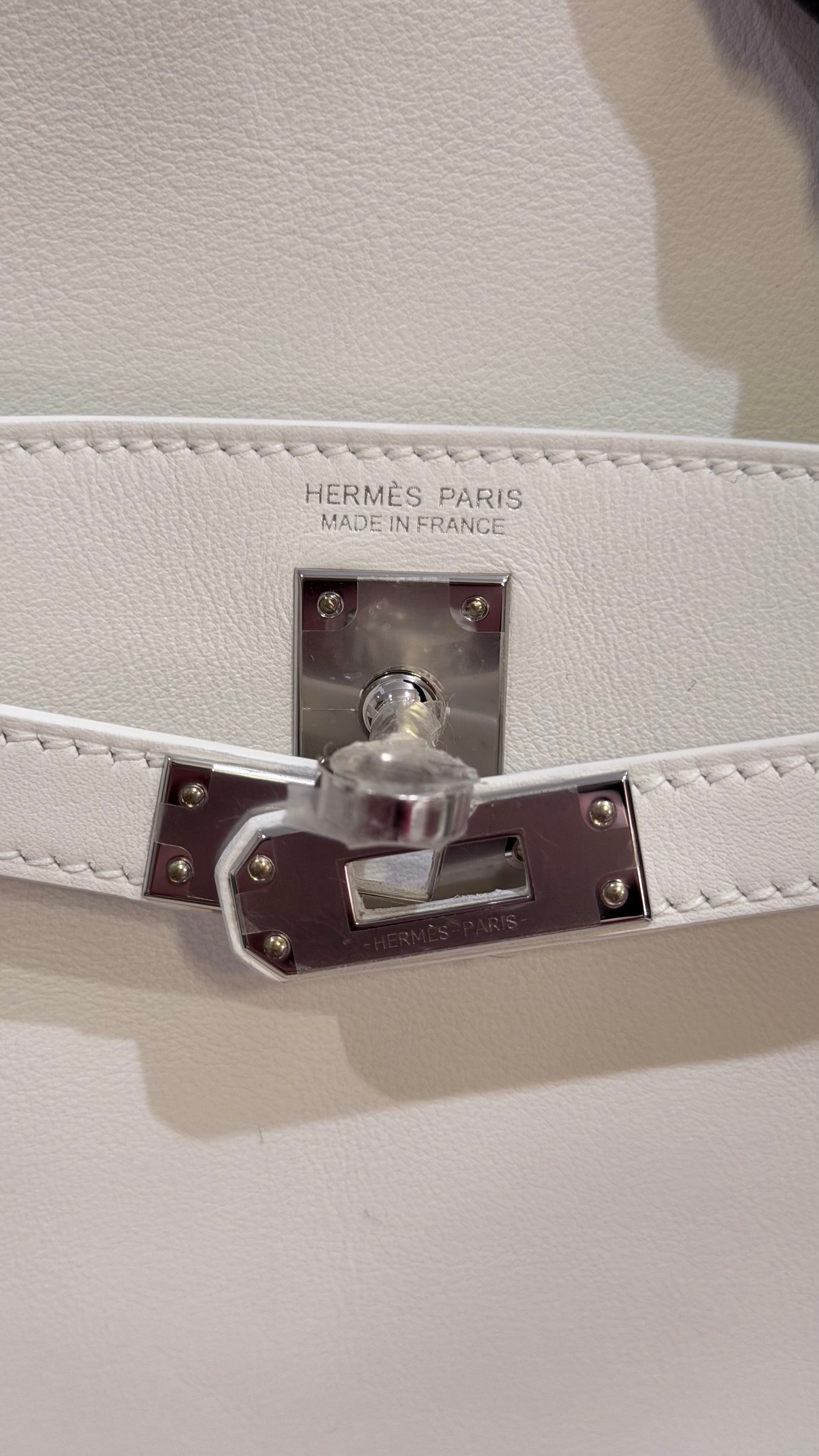 全新 HERMÈS 愛馬仕 Kelly Jump Swift牛皮 白色銀扣 W刻2024年