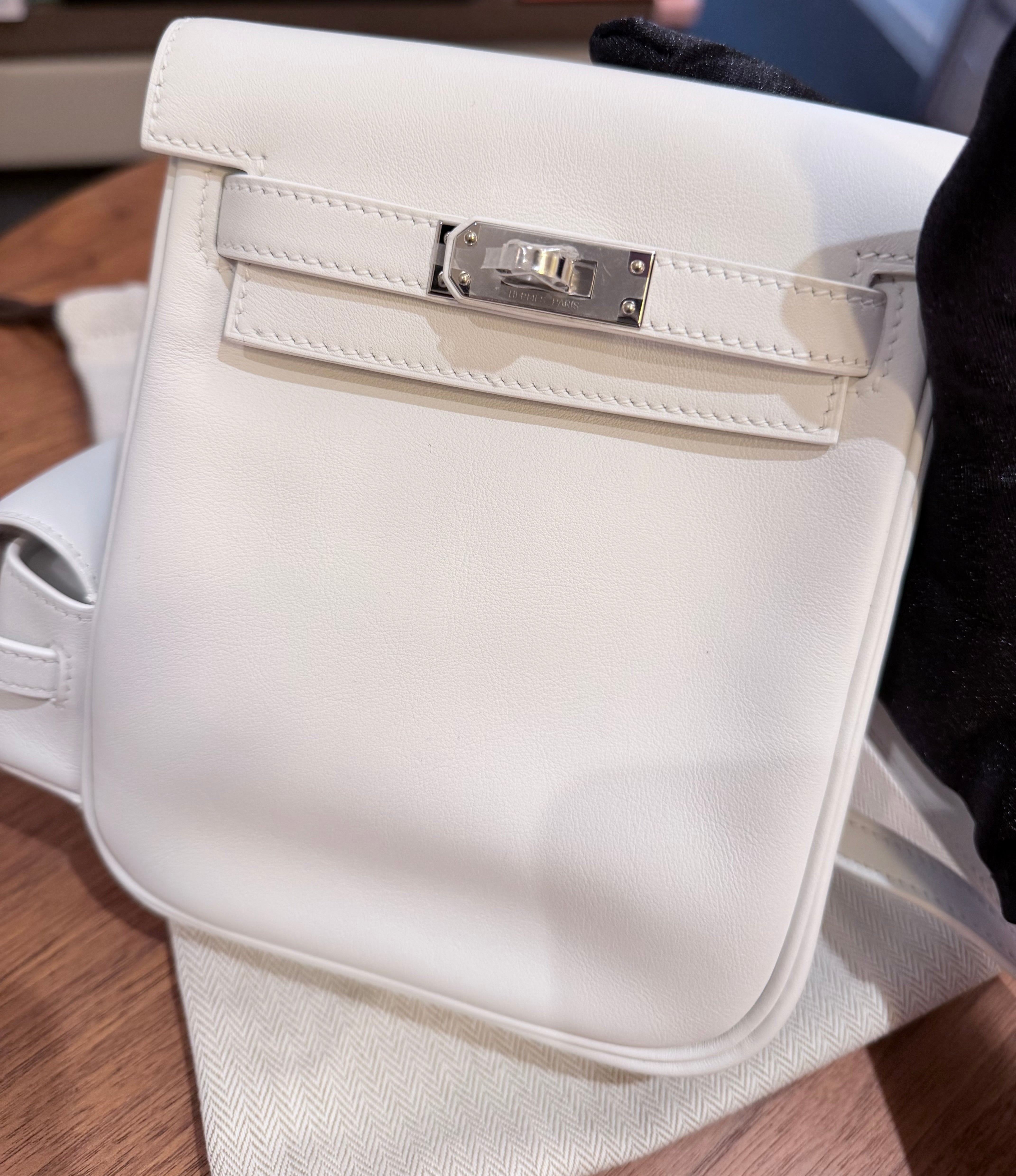全新 HERMÈS 愛馬仕 Kelly Jump Swift牛皮 白色銀扣 W刻2024年